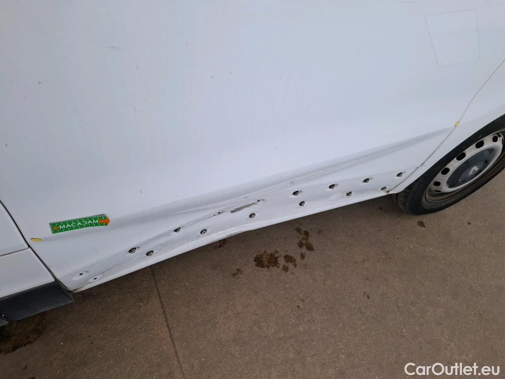  Renault  Trafic  III Fourgon L1H1 1000 Confort 1.6 dCi 95CV BVM6 E6dT #2