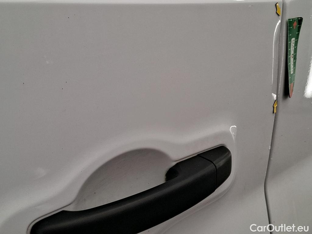  Renault  Trafic RENAULT  / 2019 / 4P / Fourgon tole NV FG GCF L1H1 1000 dCi 120 #10