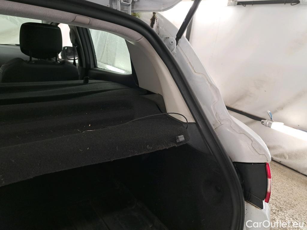  Renault  Clio  IV Air MediaNav 1.5 dCi 90CV BVM5 E6 #13