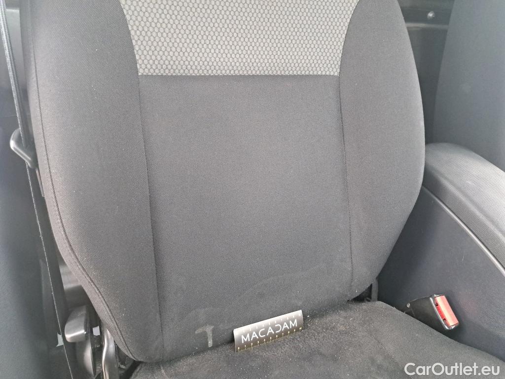  Renault  Kangoo  Express Maxi Extra (Série Spéciale) 1.5 dCi 90CV BVM5 E6 #46