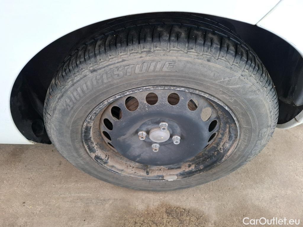  Renault  Clio  IV Air MediaNav 1.5 dCi 75CV BVM5 E6 #65