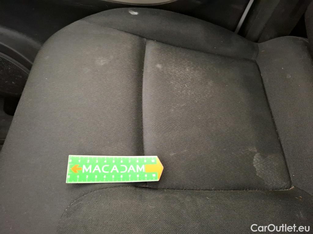  Renault  Trafic  III Fourgon L1H1 1000 Confort 1.6 dCi 95CV BVM6 E6dT #63