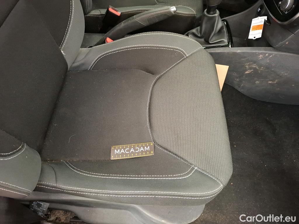  Renault  Clio  IV Air MediaNav 1.5 dCi 75CV BVM5 E6 #56