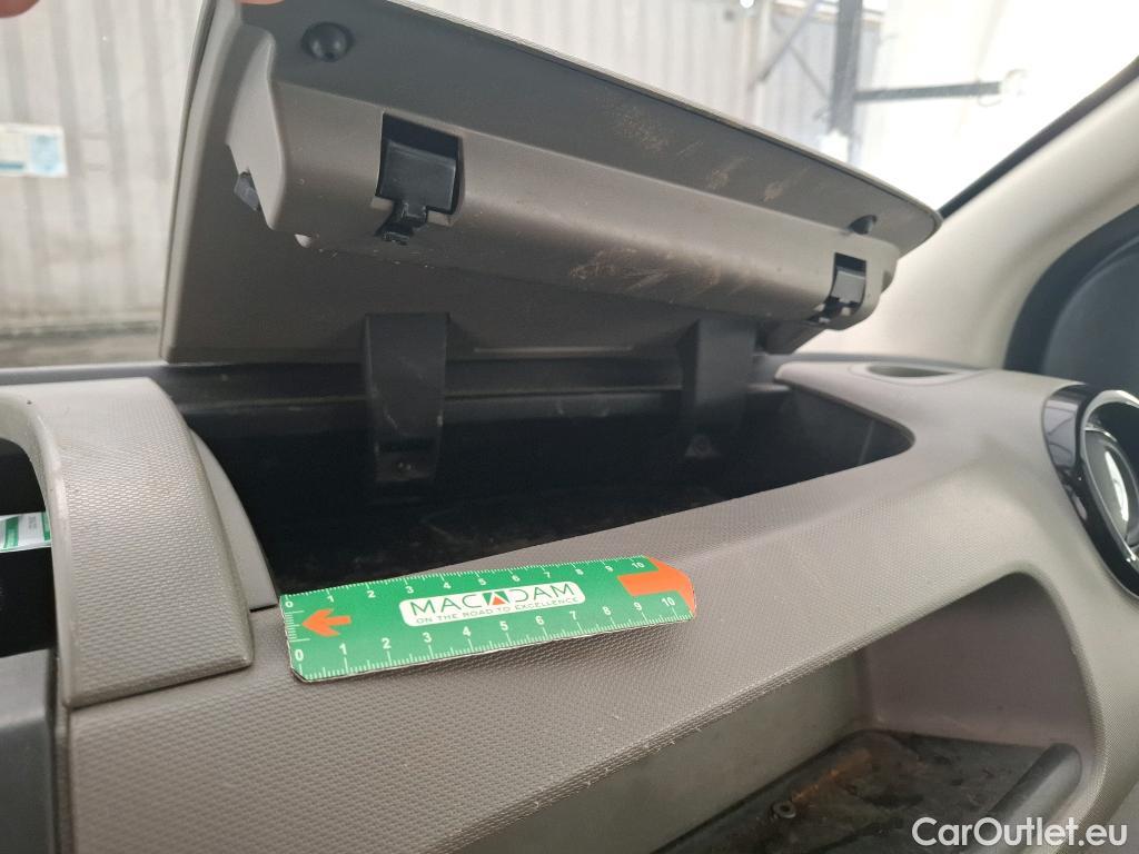  Renault  Trafic  Furgon Grand Confort L1H1 1000 1.6 dCi 125CV BVM6 E6 #19