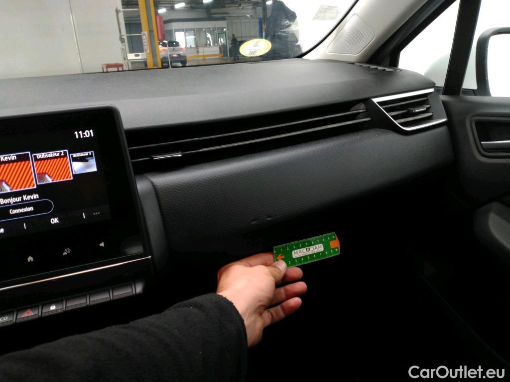  Renault  Clio  V Société Air Nav 1.5 dCi 85CV BVM6 E6dT #26