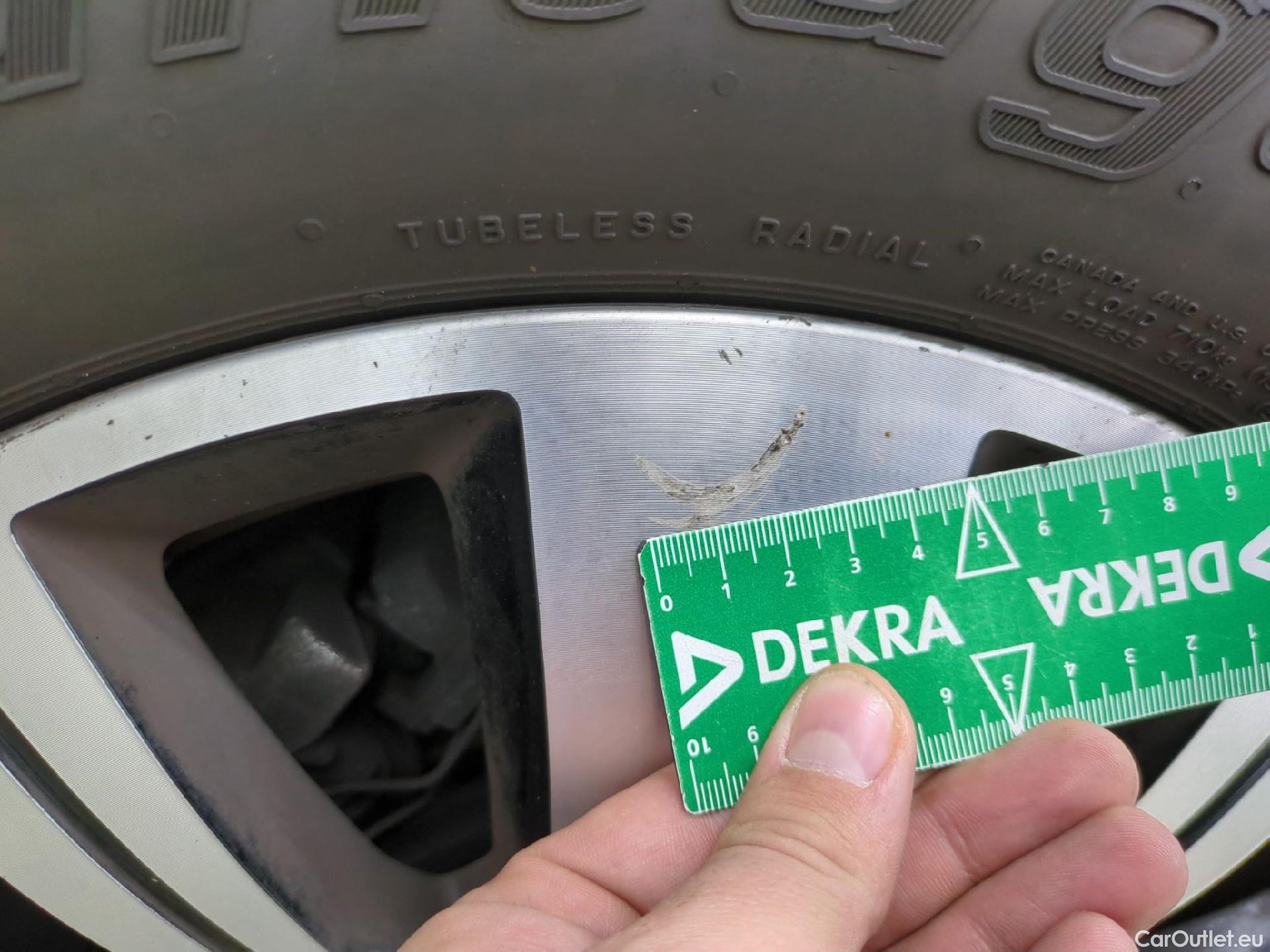  Renault  Captur RENAULT  5p Crossover Business dCi 90 / TRANSFO VP/VF #15