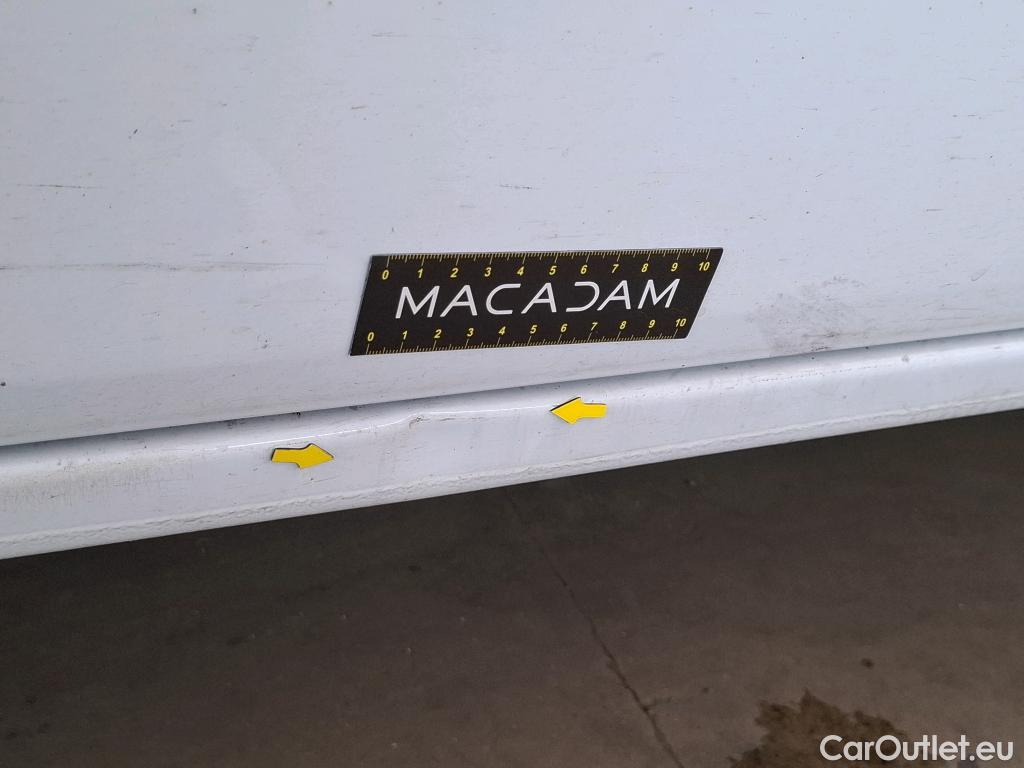  Renault  Master  III Fourgon L1H1 2 8 Grand Confort 2.3 dCi 135CV BVM6 E6dT #23