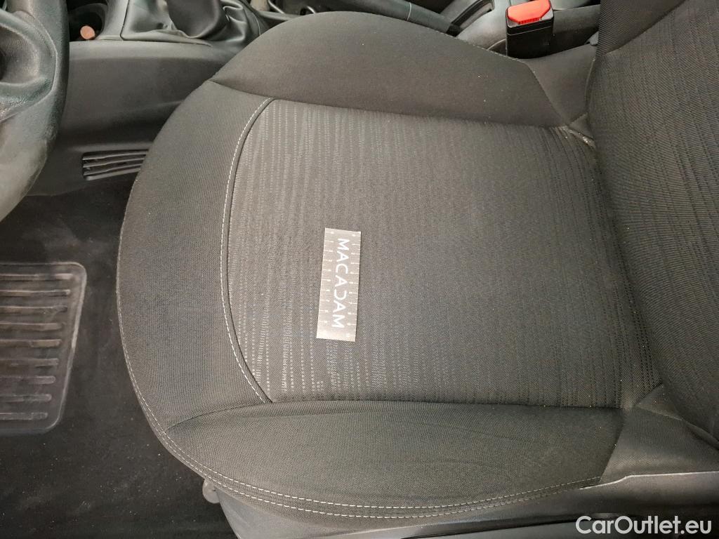  Peugeot  208 PEUGEOT  Affaire VU 5p Berline 1.6 BlueHDi 75 PACK CLIM NAV #38