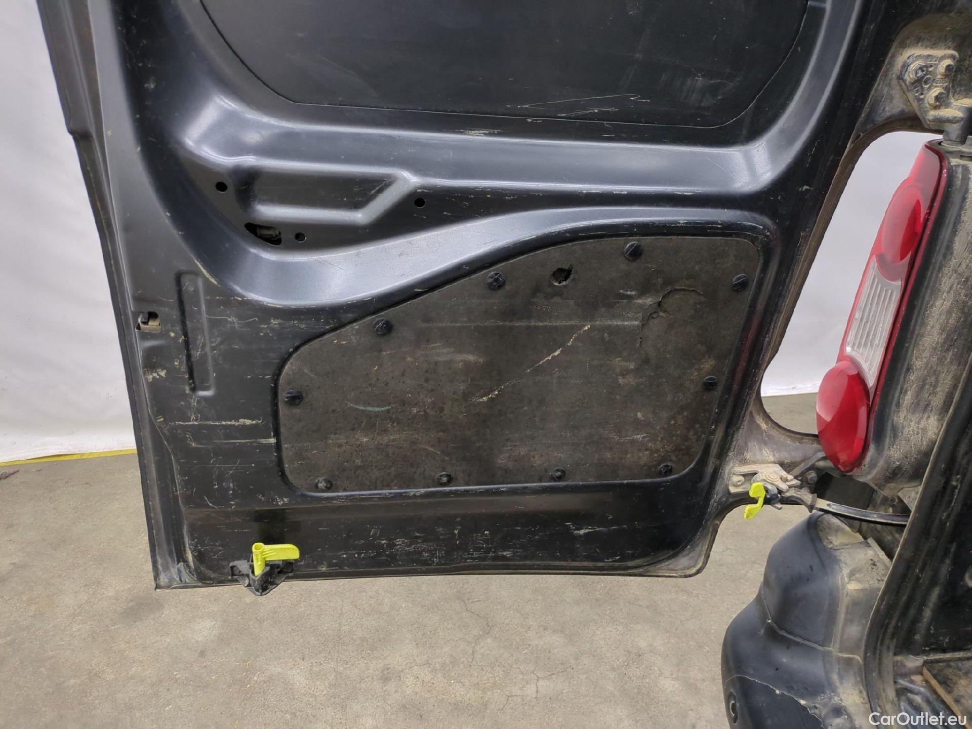  Peugeot  Partner  L1 Premium Pack 1.6 HDi 100CV BVM5 E6 #10