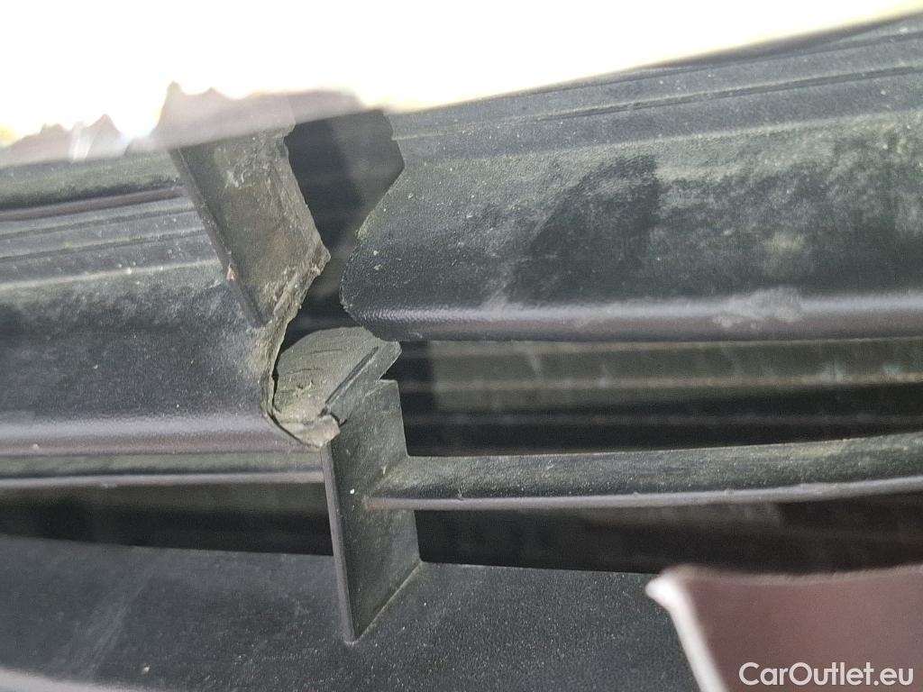  Peugeot  208 PEUGEOT  Affaire VU 5p Berline 1.6 BlueHDi 75 PACK CLIM NAV #15