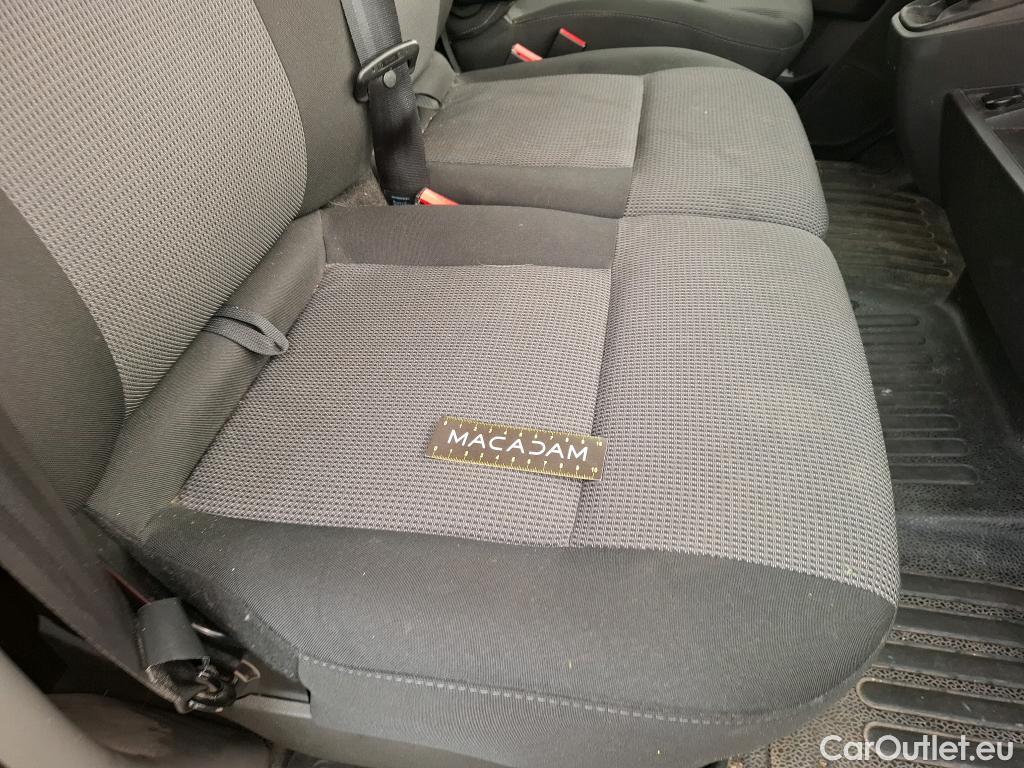  Renault  Master  III Fourgon L1H1 2 8 Grand Confort 2.3 dCi 135CV BVM6 E6dT #43