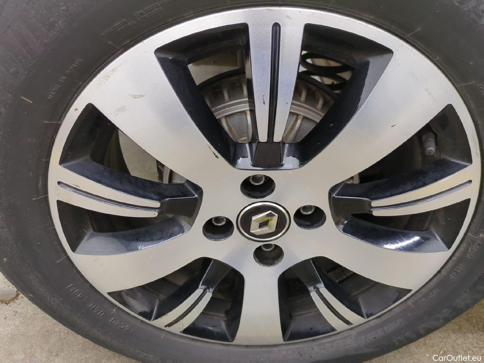  Renault  Captur RENAULT  5p Crossover Business dCi 90 / TRANSFO VP/VF #18