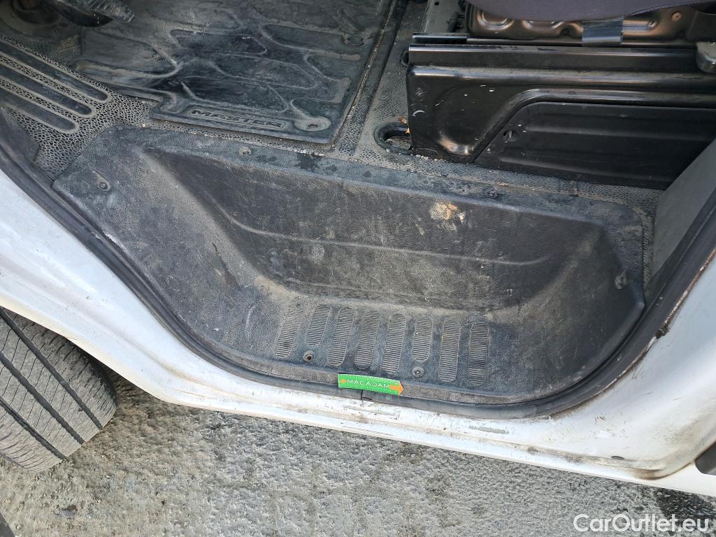  Renault  Master  III Fourgon L3H2 3 5 Grand Confort dCi 145CV BVM6 E6 #30