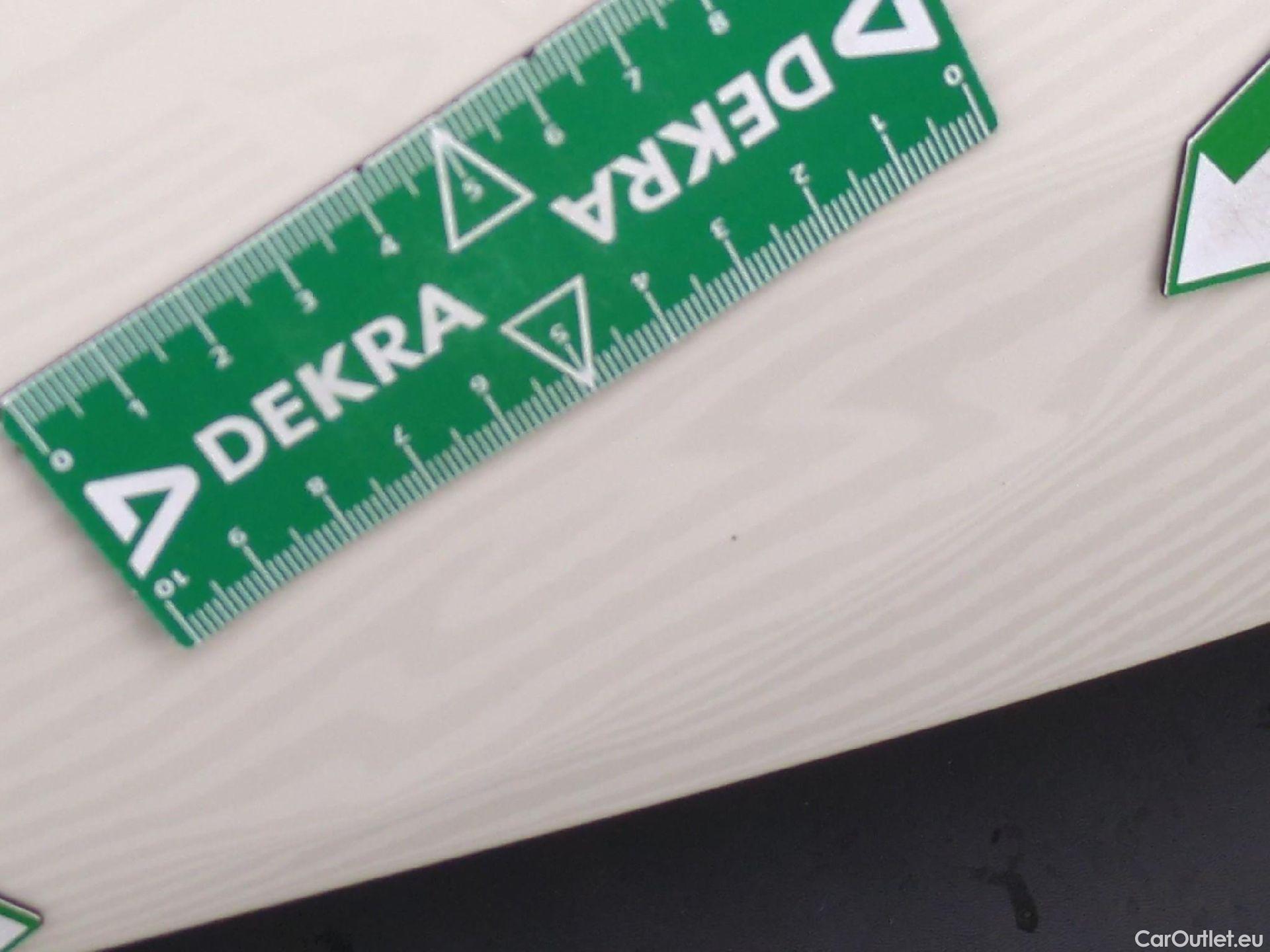  Renault  Captur RENAULT  5p Crossover Business dCi 90 / TRANSFO VP/VF #46