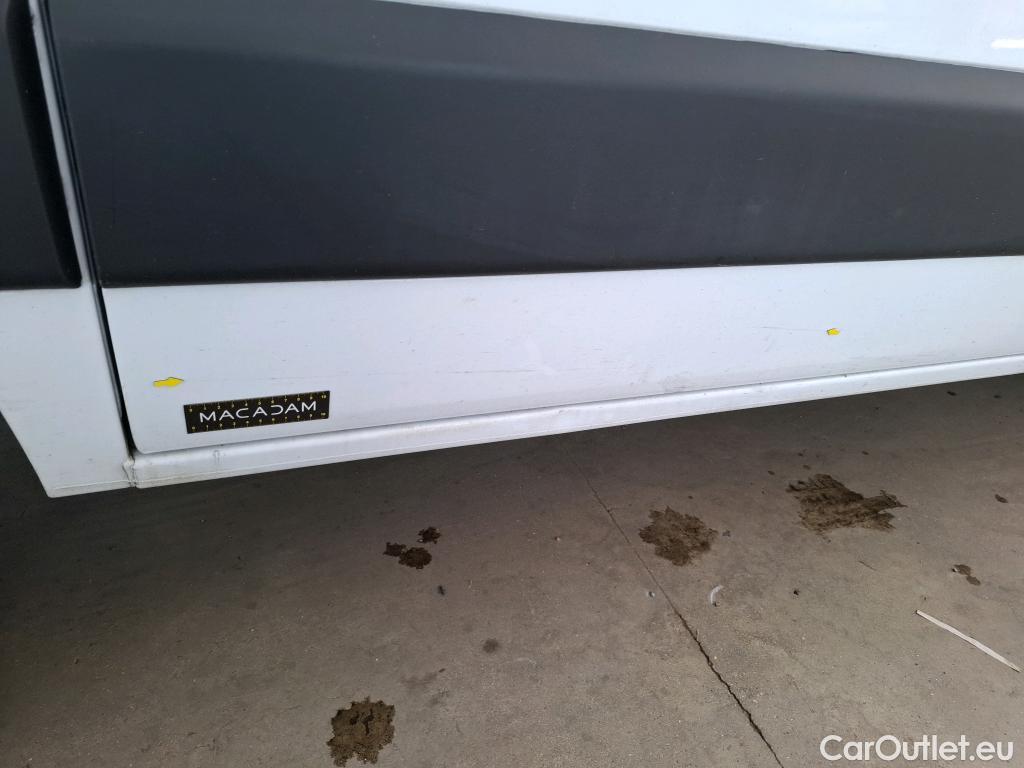  Renault  Master  III Fourgon L1H1 2 8 Grand Confort 2.3 dCi 135CV BVM6 E6dT #7