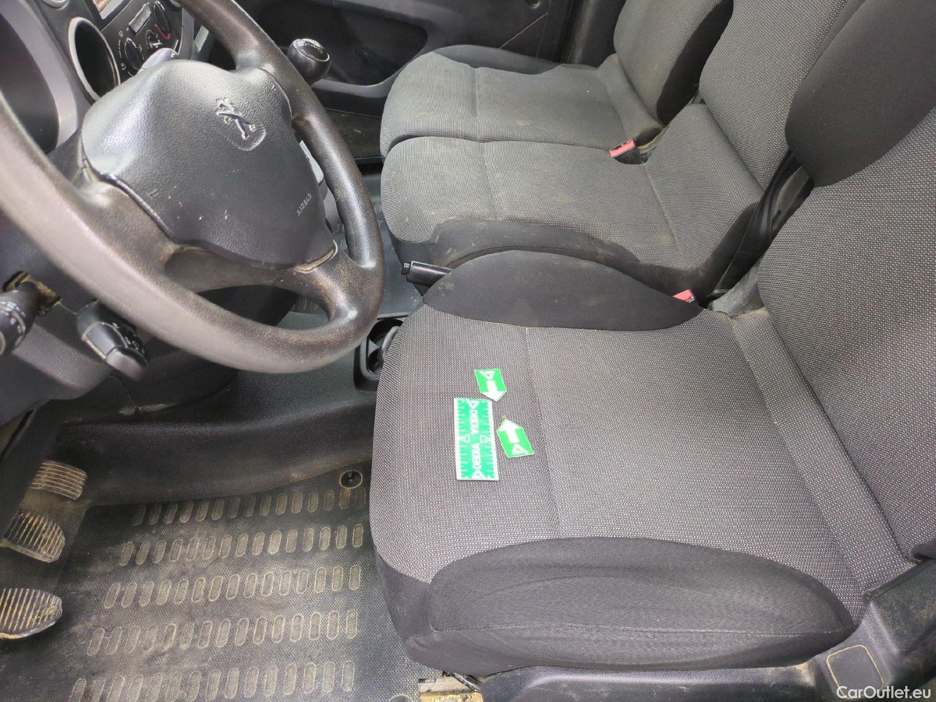  Peugeot  Partner  L1 Premium Pack 1.6 HDi 100CV BVM5 E6 #25