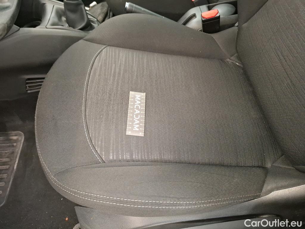  Peugeot  208 PEUGEOT  Affaire VU 5p Berline 1.6 BlueHDi 75 PACK CLIM NAV #39