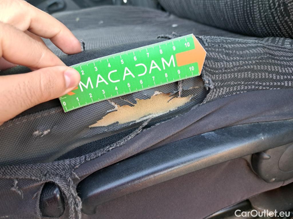  Renault  Master  III Fourgon L3H2 3 5 Grand Confort dCi 145CV BVM6 E6 #4