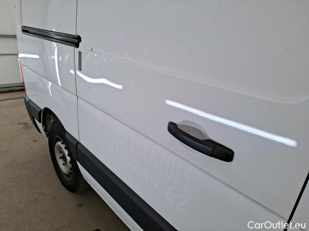  Renault  Master  III Fourgon L1H1 2 8 Grand Confort 2.3 dCi 135CV BVM6 E6dT #5