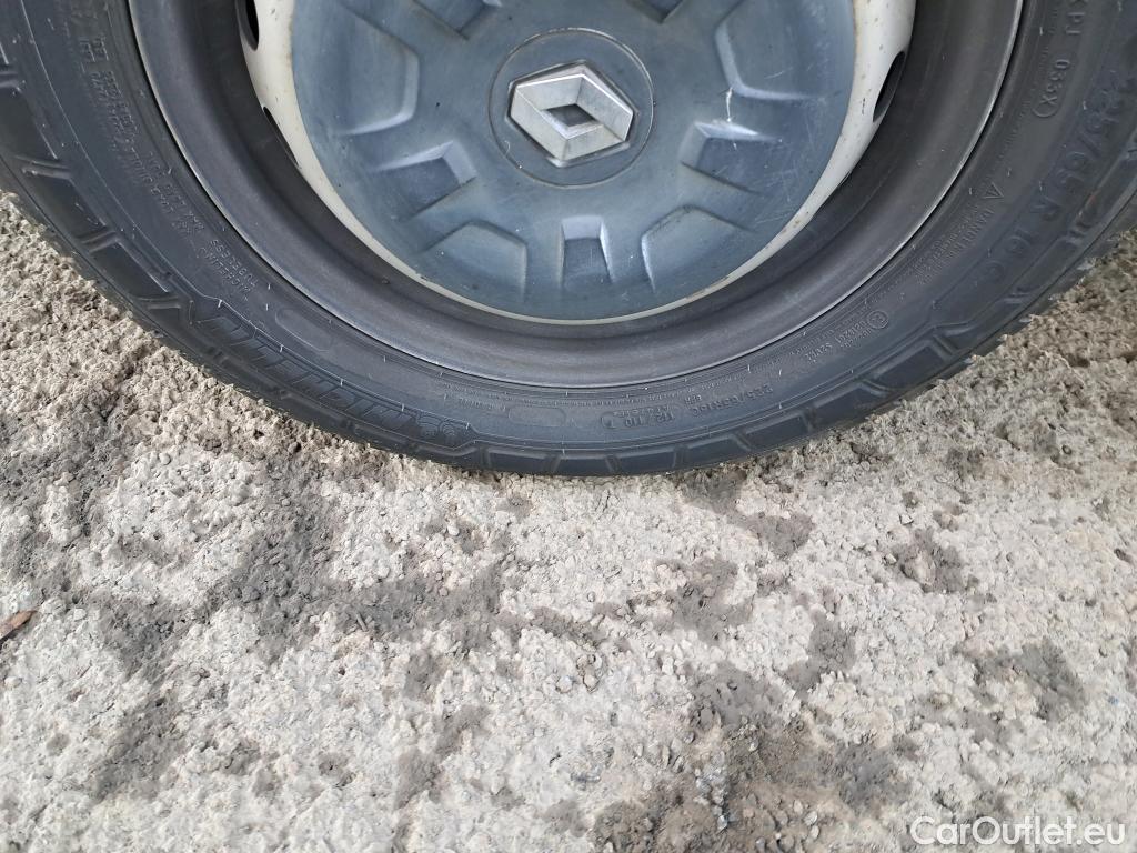  Renault  Master  III Fourgon L3H2 3 5 Grand Confort dCi 145CV BVM6 E6 #41