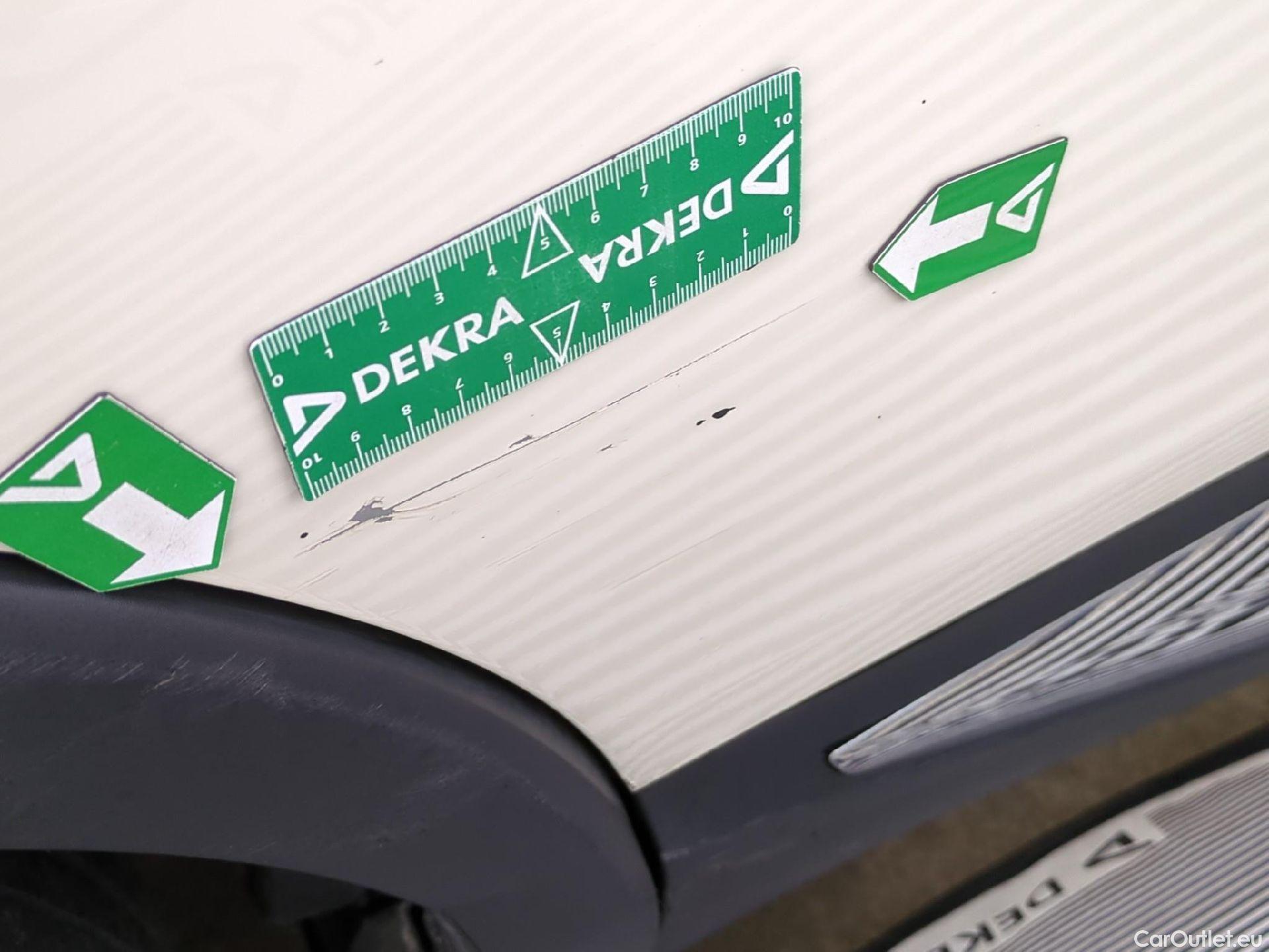  Renault  Captur RENAULT  5p Crossover Business dCi 90 / TRANSFO VP/VF #22