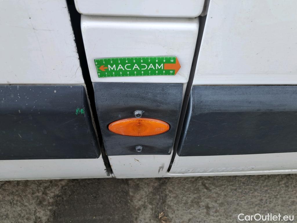  Renault  Master  III Fourgon L3H2 3 5 Grand Confort dCi 145CV BVM6 E6 #45