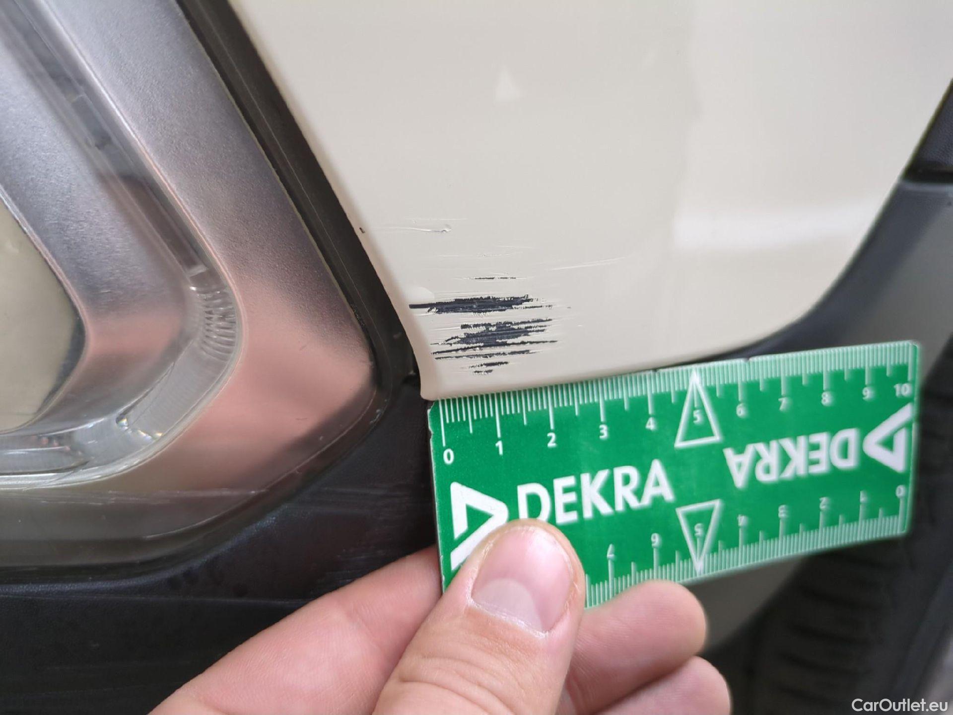  Renault  Captur RENAULT  5p Crossover Business dCi 90 / TRANSFO VP/VF #33