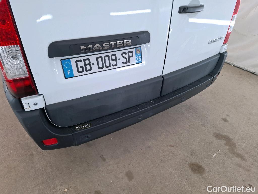  Renault  Master  III Fourgon L1H1 2 8 Grand Confort 2.3 dCi 135CV BVM6 E6dT #54