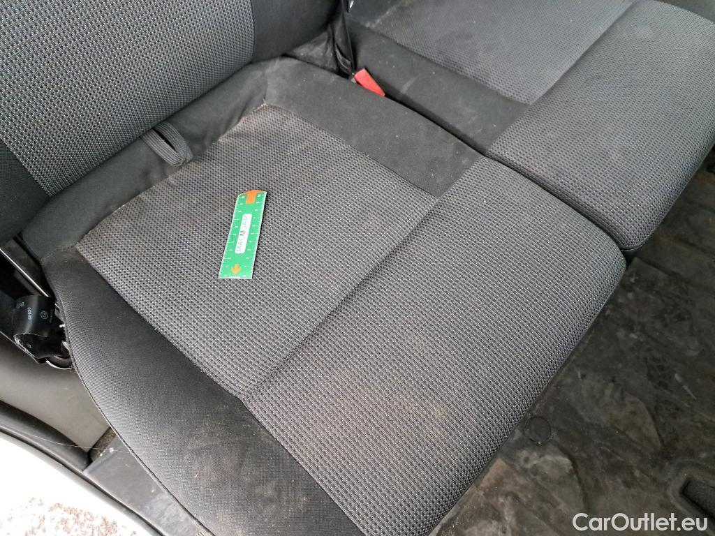  Renault  Master  III Fourgon L2H2 3 3 Grand Confort dCi 135CV BVM6 E6dT #16