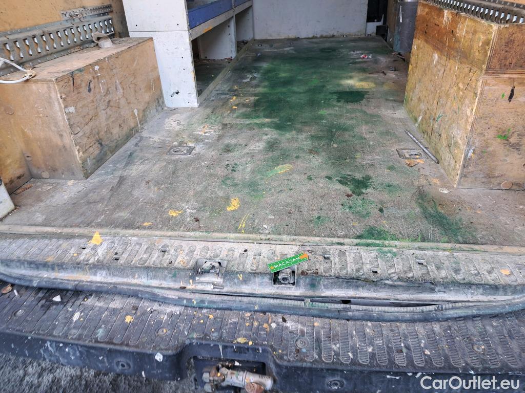  Renault  Master  III Fourgon L3H2 3 5 Grand Confort dCi 145CV BVM6 E6 #42