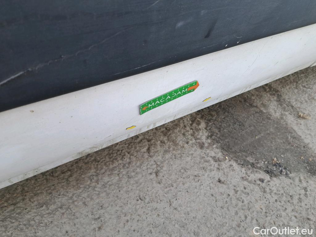  Renault  Master  III Fourgon L3H2 3 5 Grand Confort dCi 145CV BVM6 E6 #7