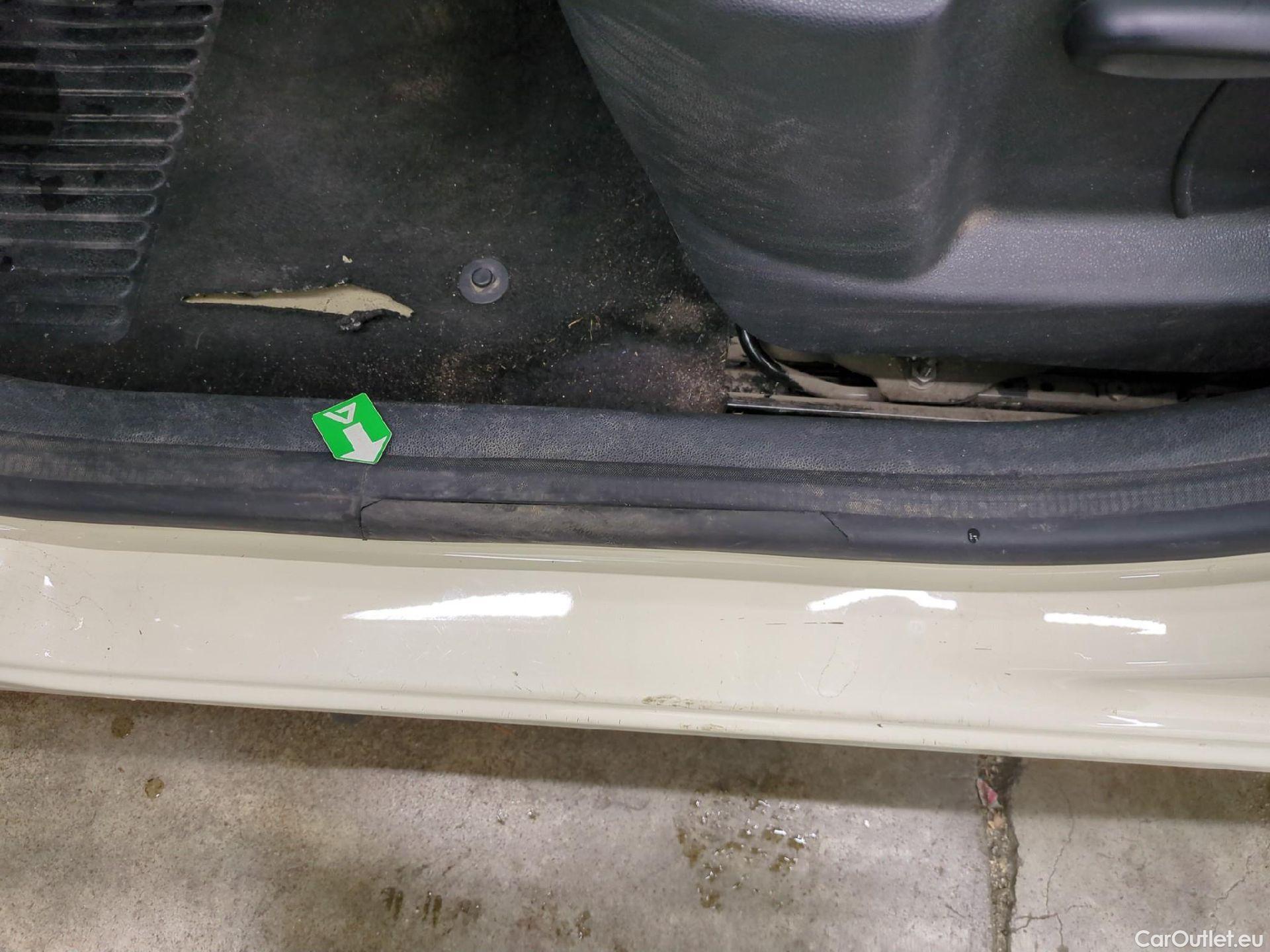  Renault  Captur RENAULT  5p Crossover Business dCi 90 / TRANSFO VP/VF #10