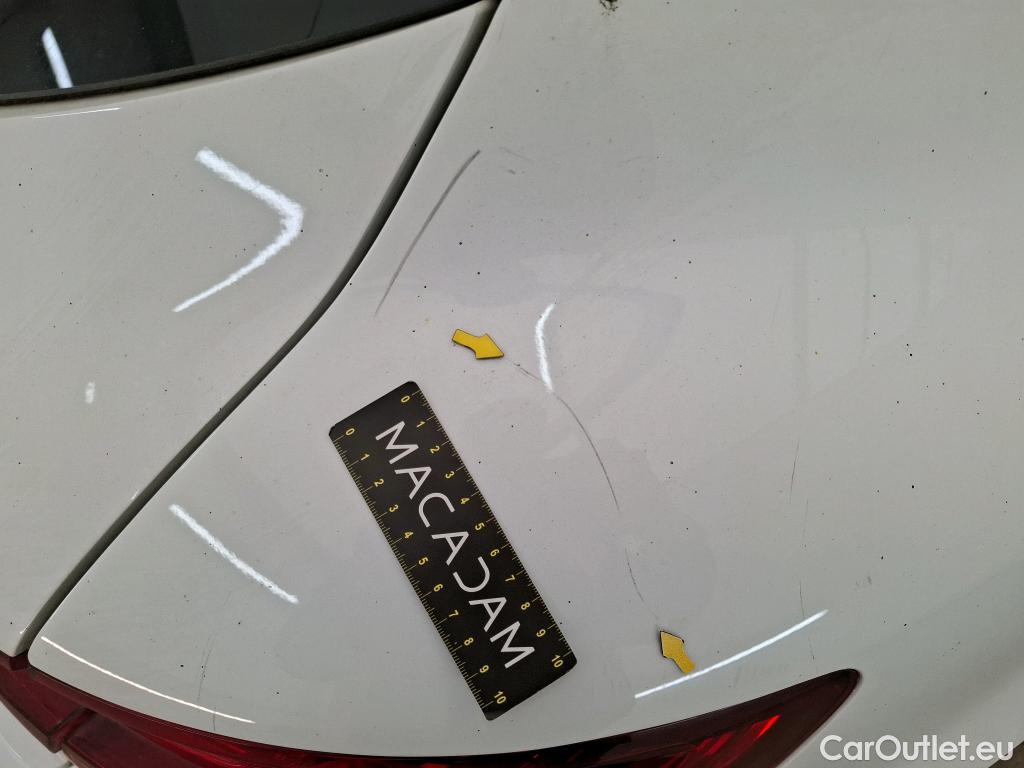  Renault  Megane  IV Berline 5pt. Société Air Nav 1.5 dCi 90CV BVM6 E6 #23