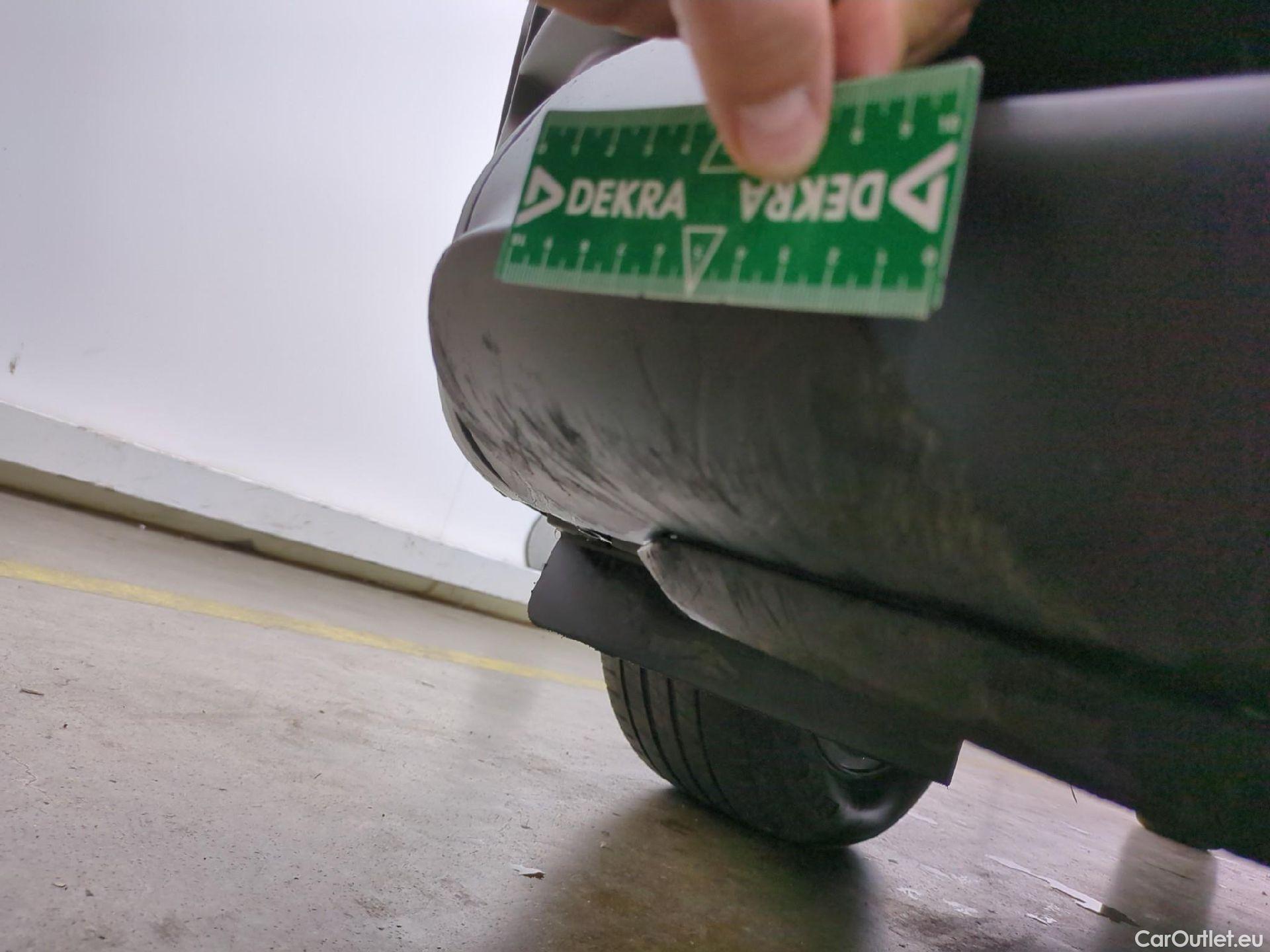  Renault  Captur RENAULT  5p Crossover Business dCi 90 / TRANSFO VP/VF #28