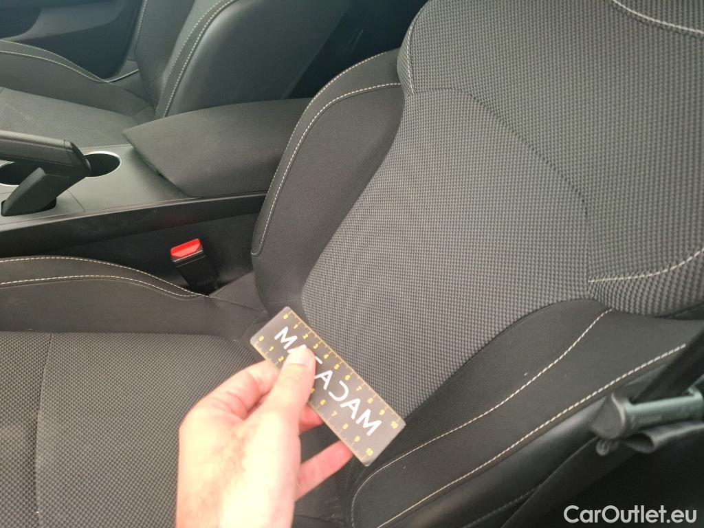  Renault  Megane  IV Berline 5pt. Société Air Nav 1.5 dCi 90CV BVM6 E6 #21