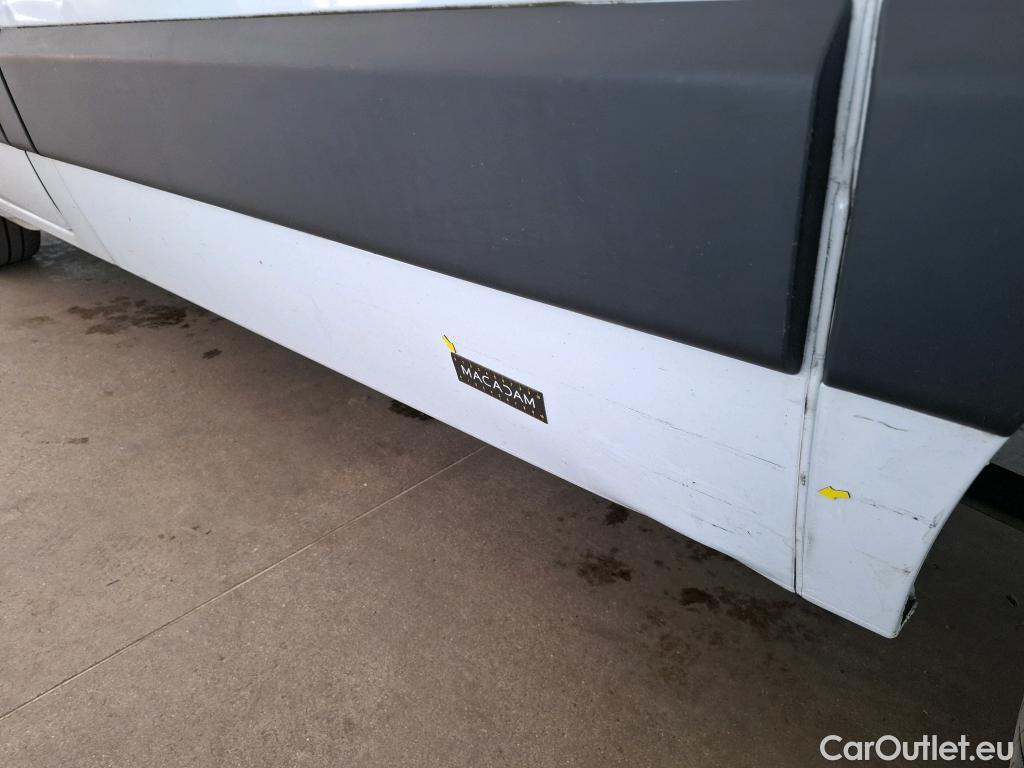  Renault  Master  III Fourgon L1H1 2 8 Grand Confort 2.3 dCi 135CV BVM6 E6dT #52