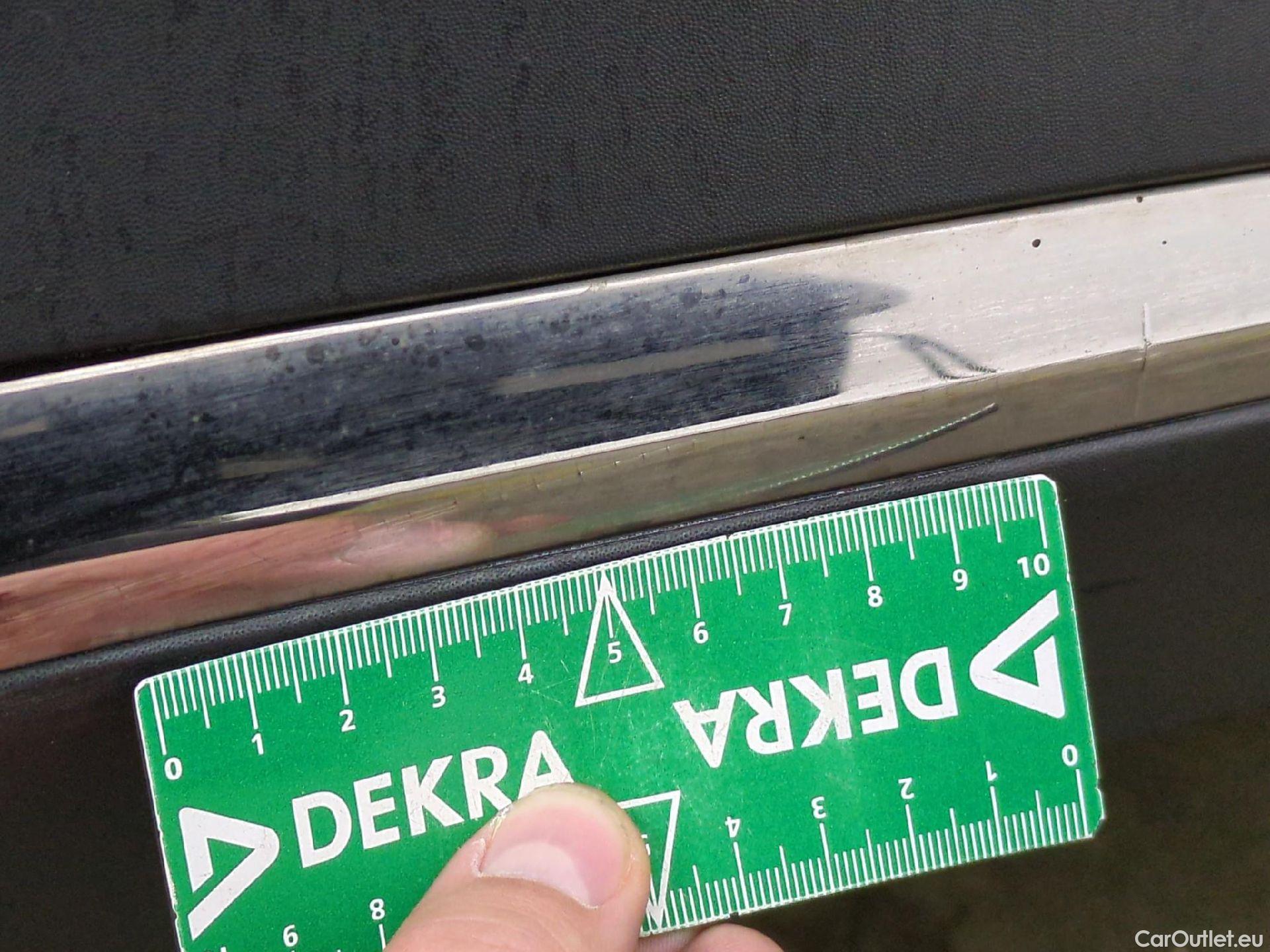  Renault  Captur RENAULT  5p Crossover Business dCi 90 / TRANSFO VP/VF #26