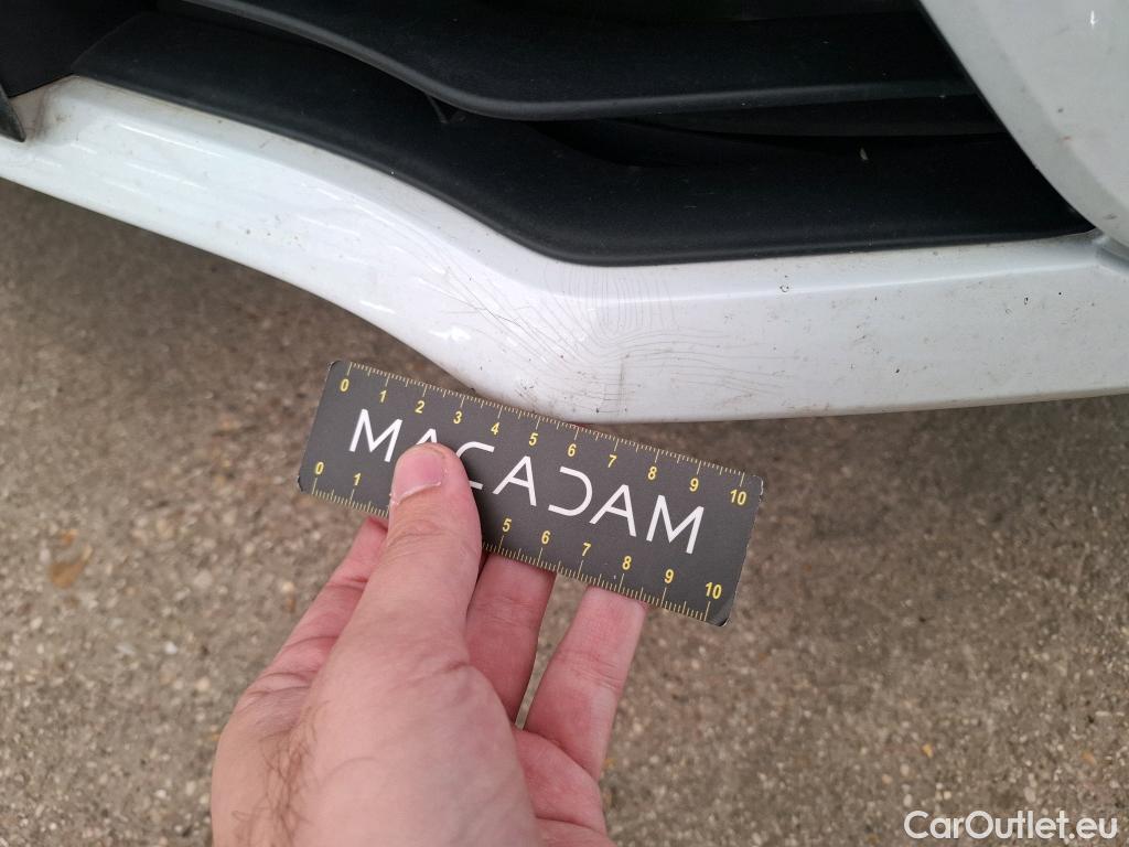  Renault  Megane  IV Berline 5pt. Société Air Nav 1.5 dCi 90CV BVM6 E6 #6