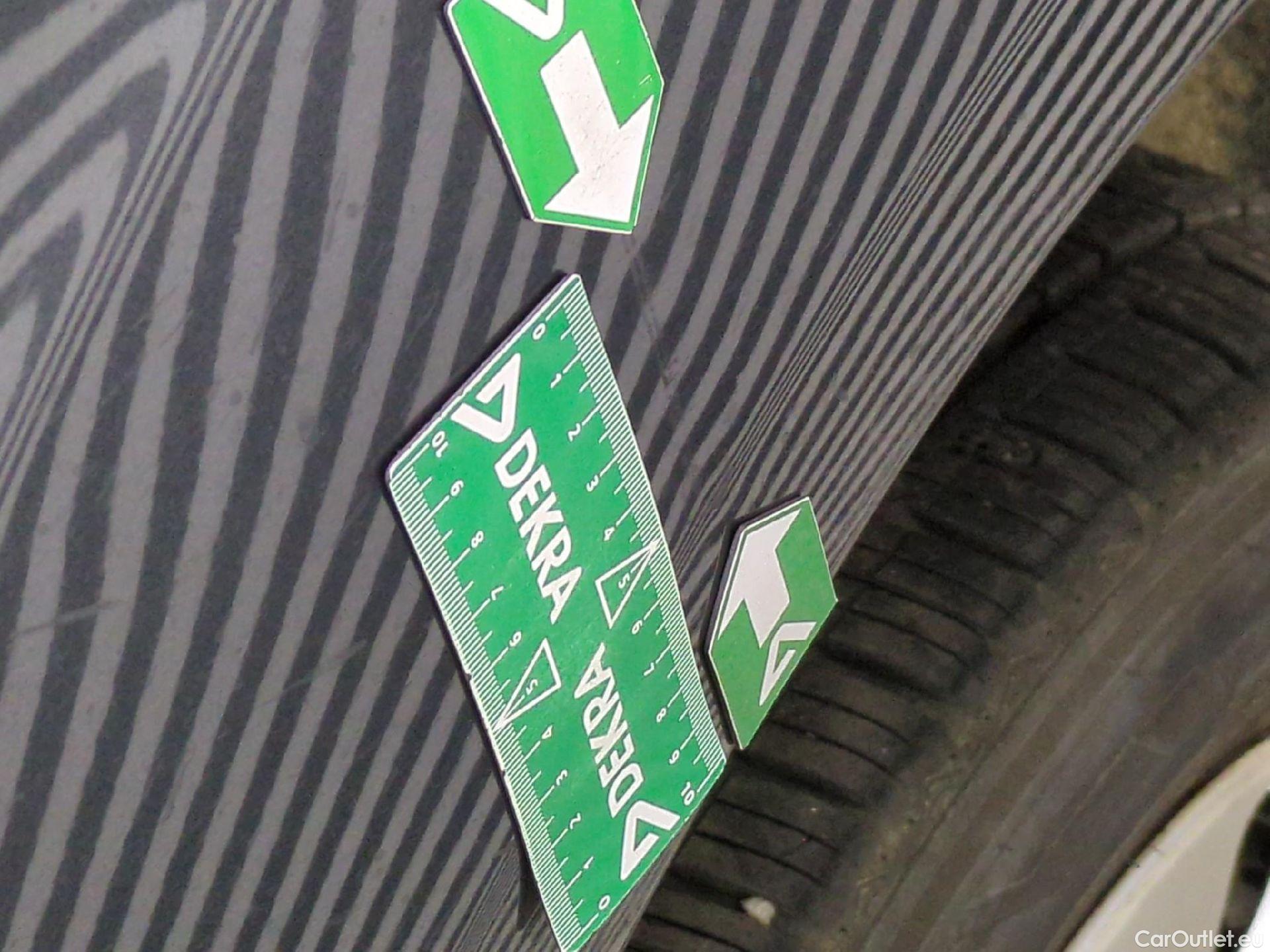  Peugeot  Partner  L1 Premium Pack 1.6 HDi 100CV BVM5 E6 #42