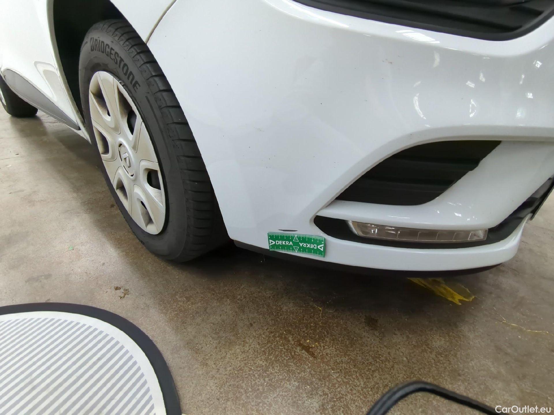  Renault  Clio  IV Air 1.5 dCi 90CV BVM5 E6 #3