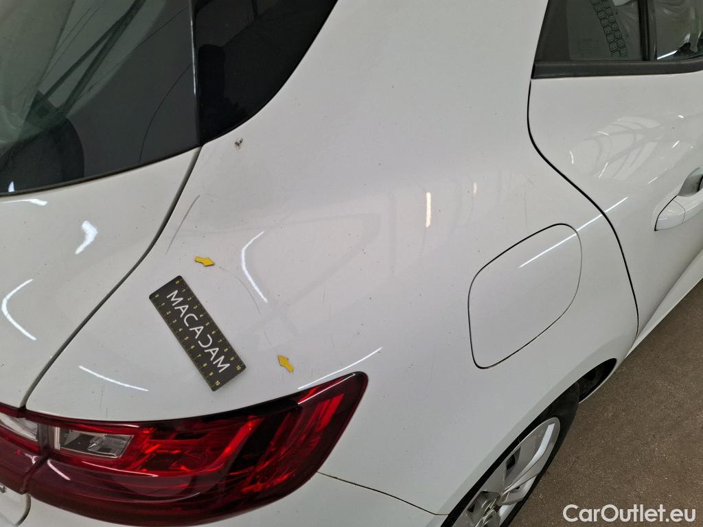  Renault  Megane  IV Berline 5pt. Société Air Nav 1.5 dCi 90CV BVM6 E6 #22