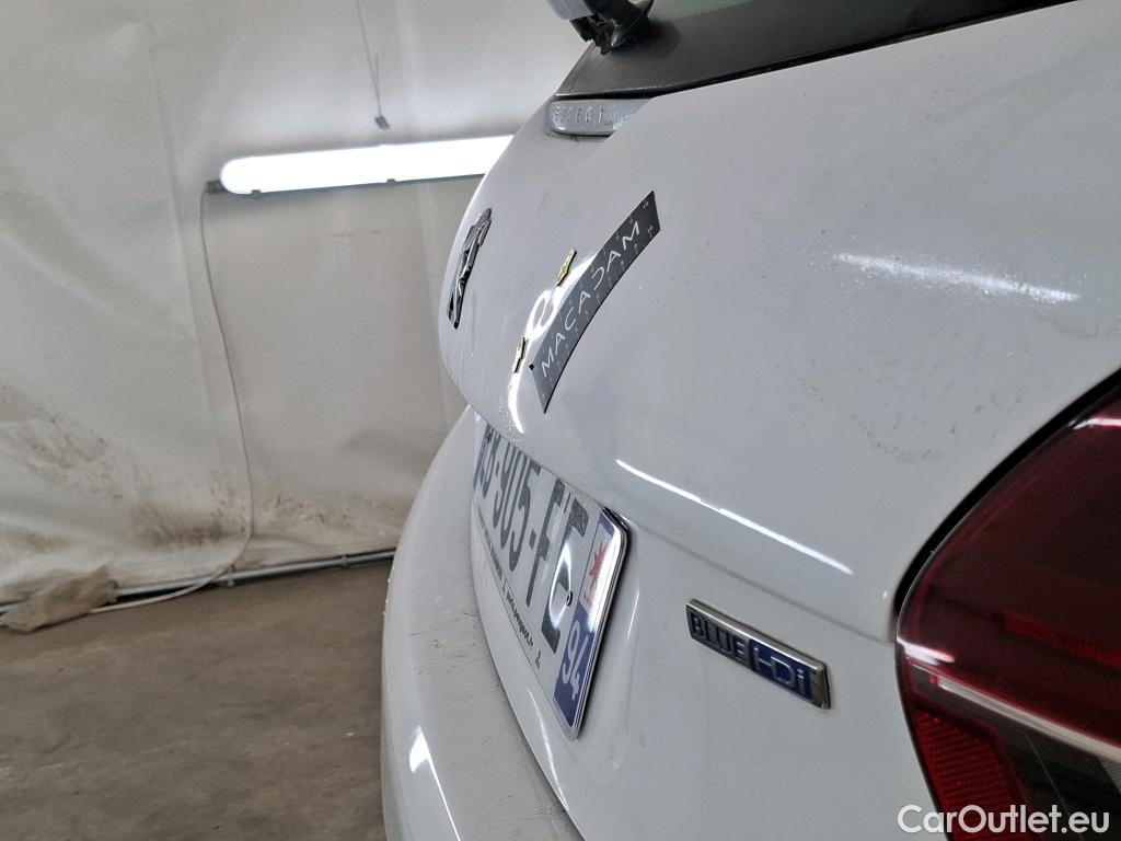  Peugeot  208 PEUGEOT  Affaire VU 5p Berline 1.6 BlueHDi 75 PACK CLIM NAV #23