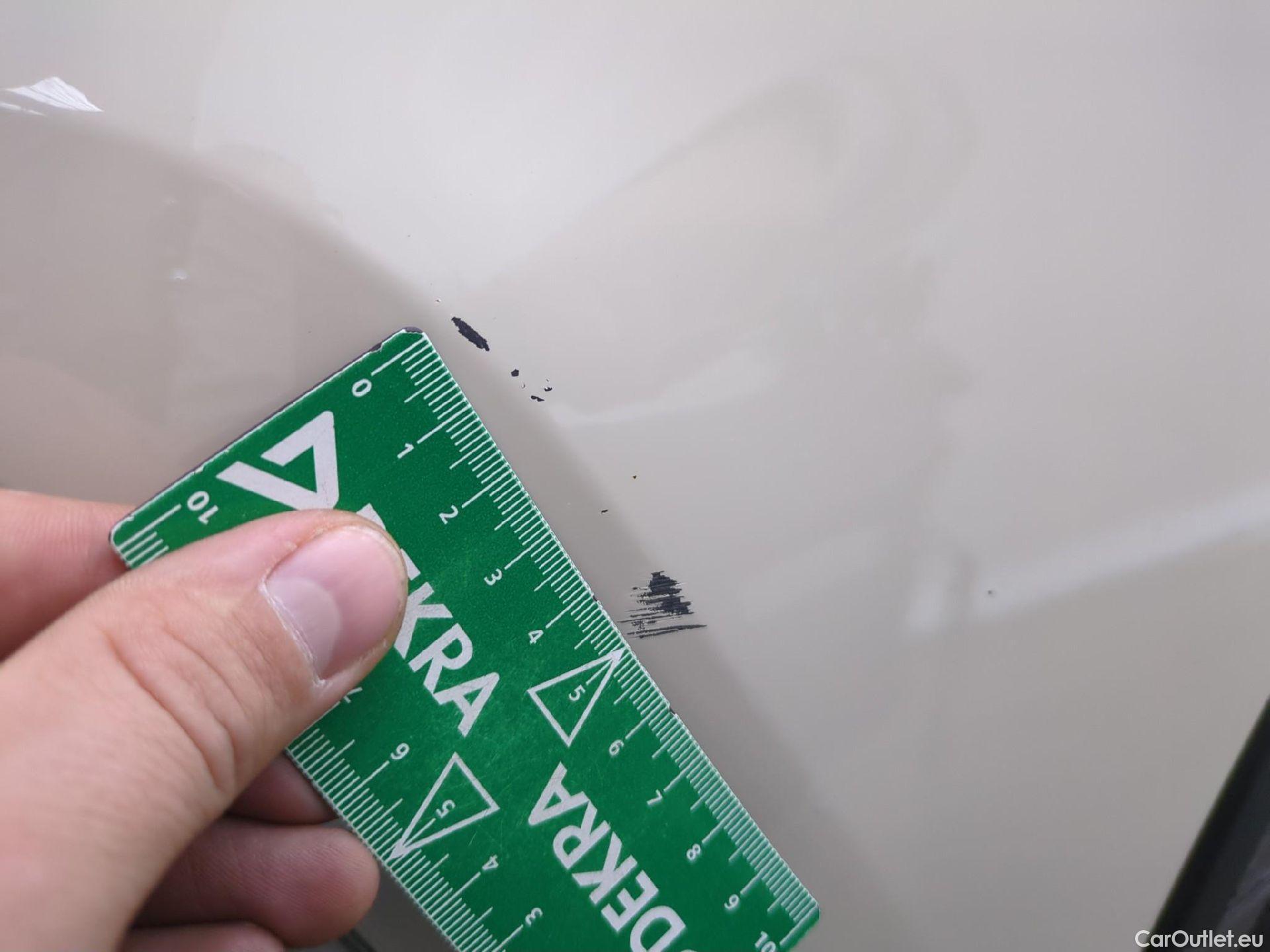  Renault  Captur RENAULT  5p Crossover Business dCi 90 / TRANSFO VP/VF #35