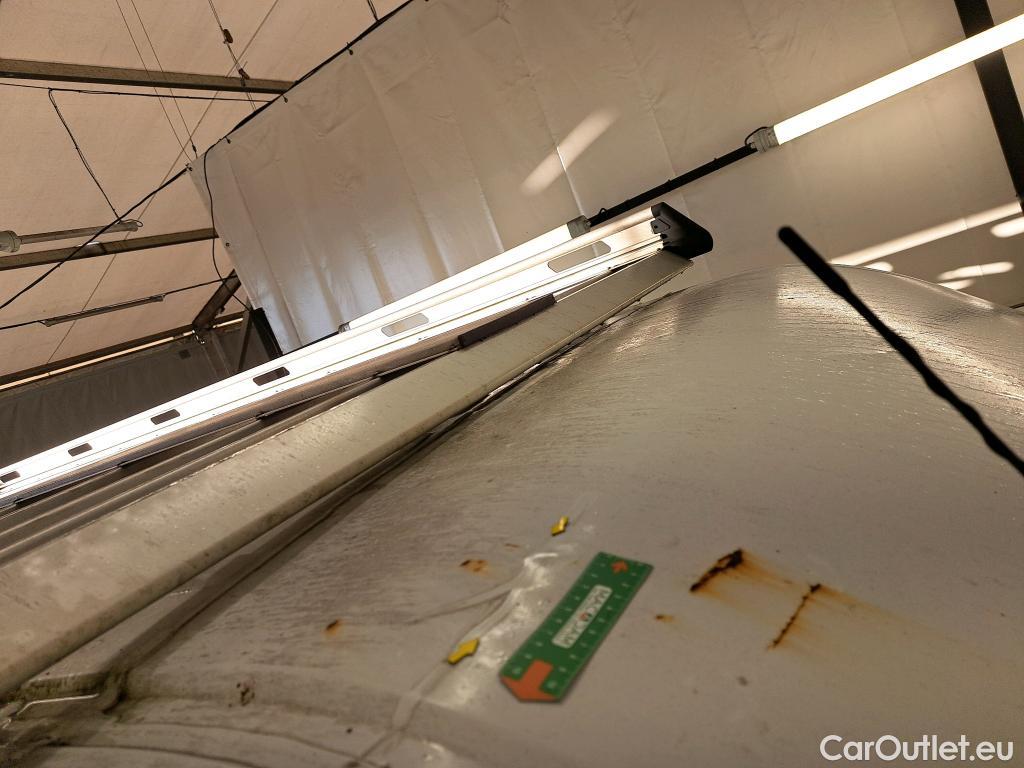  Renault  Master  III Fourgon L2H2 3 3 Grand Confort dCi 135CV BVM6 E6dT #6