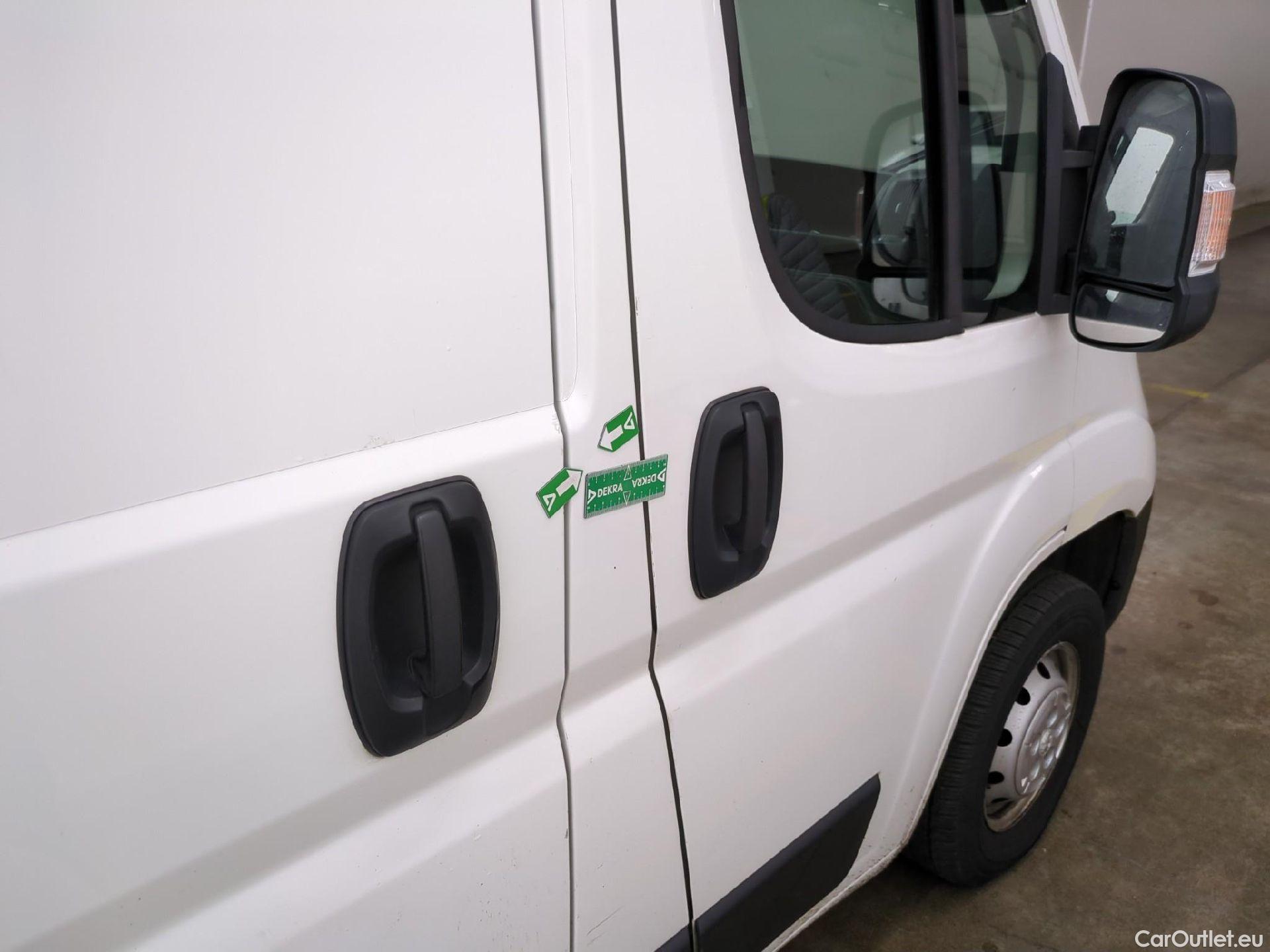  Peugeot  Boxer PEUGEOT  VU 4p Fourgon BLUEHDI 110 PREMIUM PACK 330 L1H1 #37