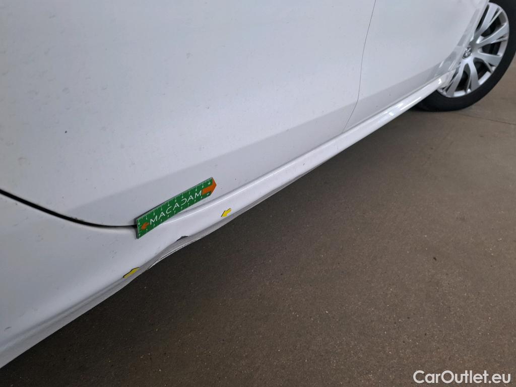  Peugeot  208  Affaire Premium 1.5 HDi 100CV BVM5 E6dT #13