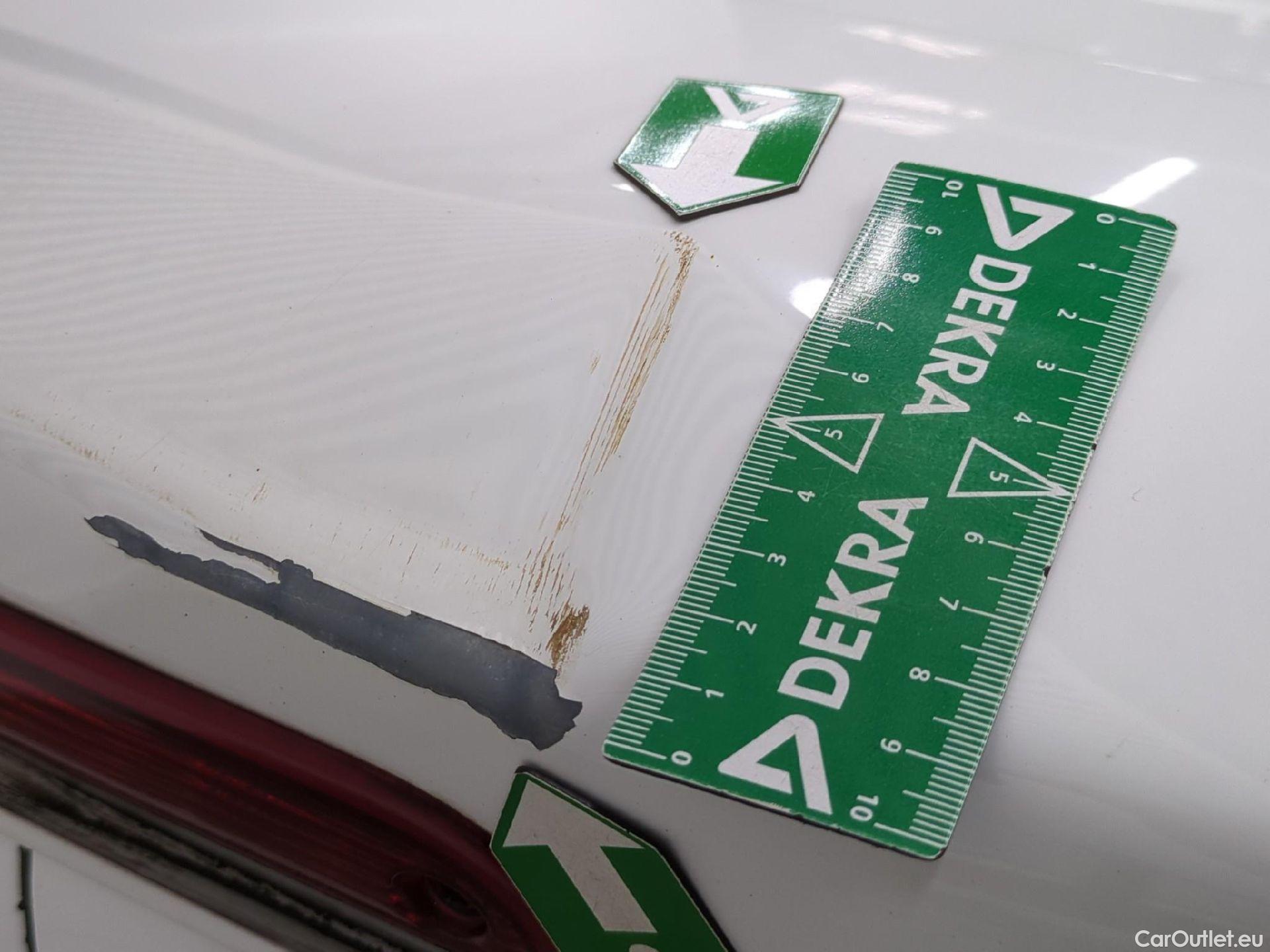  Peugeot  Boxer PEUGEOT  VU 4p Fourgon BLUEHDI 110 PREMIUM PACK 330 L1H1 #10