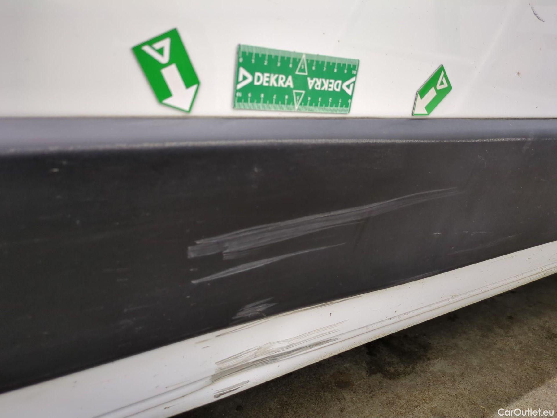  Peugeot  Boxer PEUGEOT  VU 4p Fourgon BLUEHDI 110 PREMIUM PACK 330 L1H1 #27