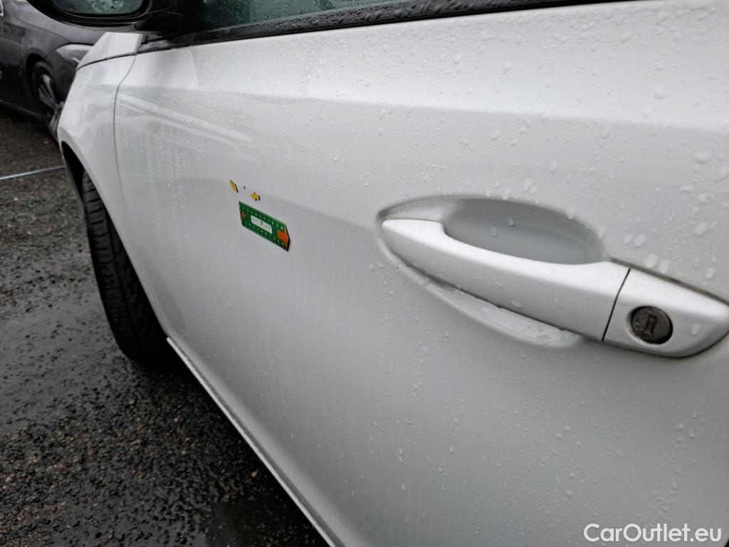  Peugeot  308  Premium Pack 1.5 HDI 100CV BVM6 E6dT #8