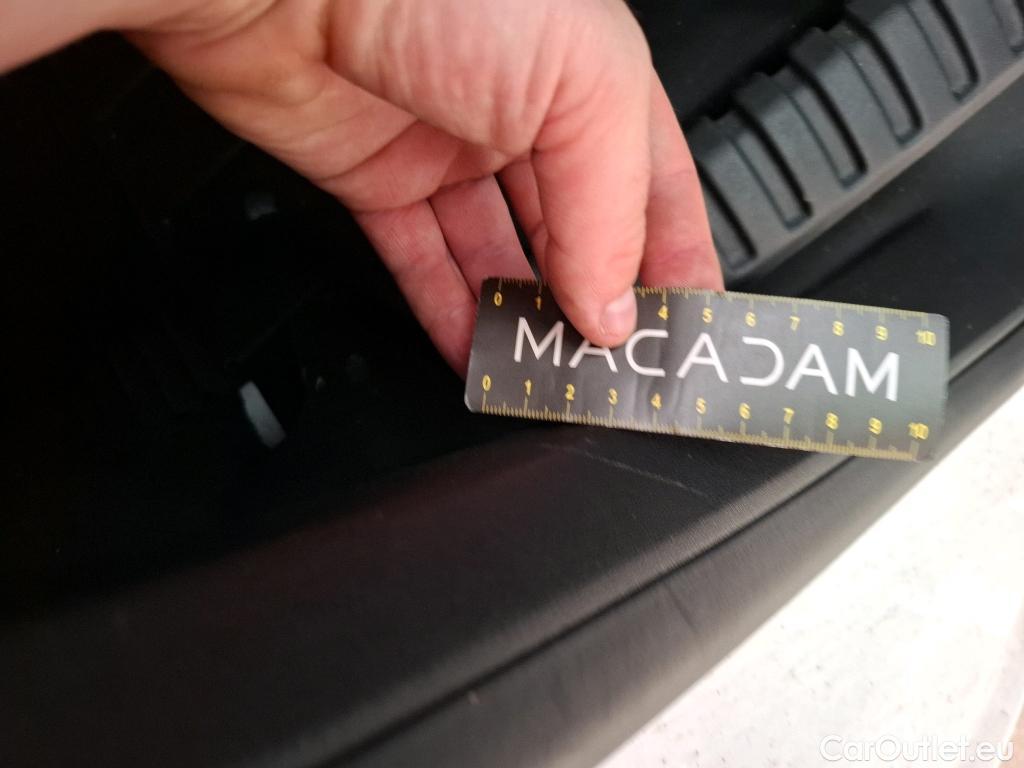  Peugeot  208  Active Business  1.5 HDi 100CV BVM5 E6dT / TRANSFO VP/VF
 #23